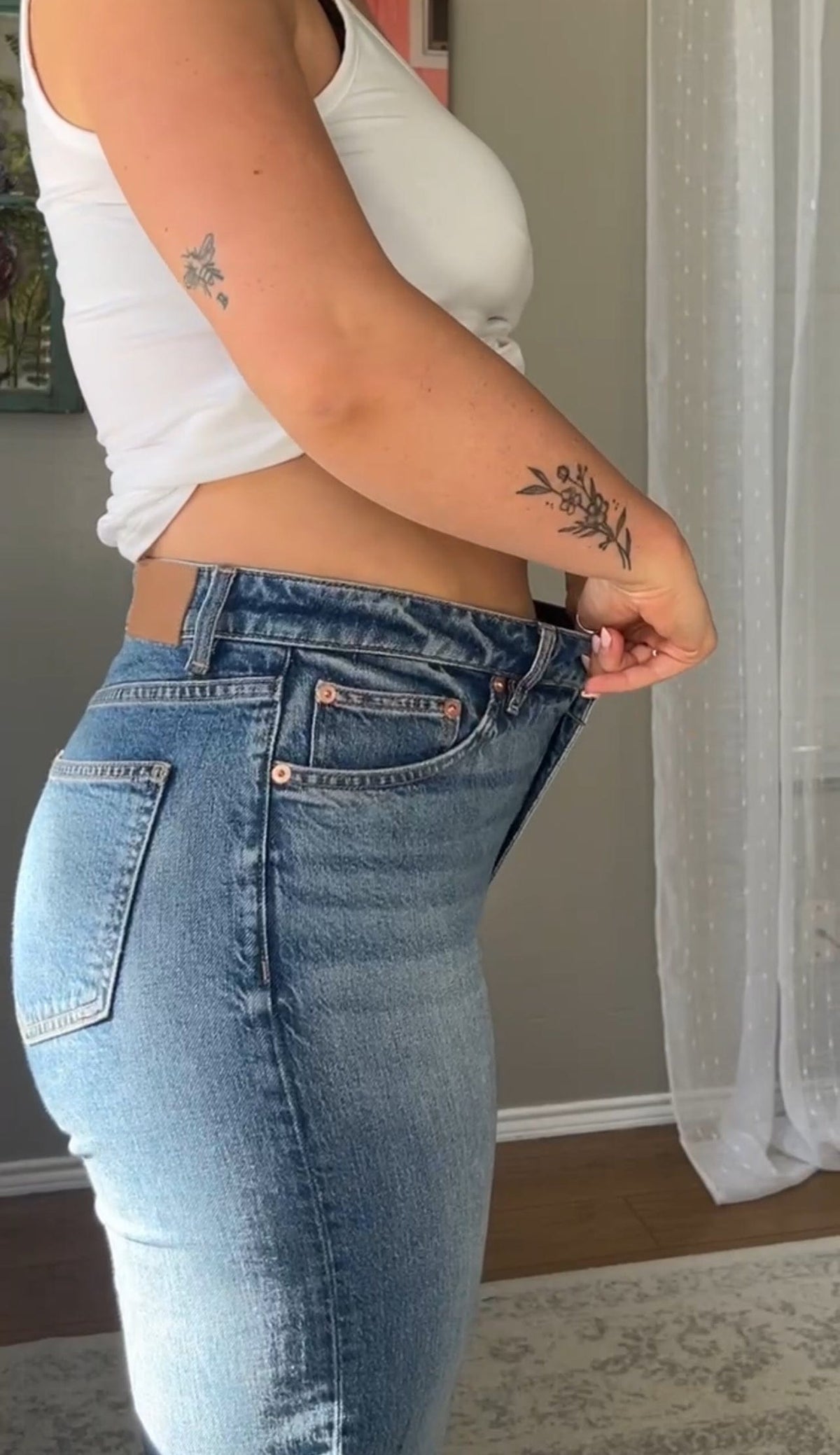 From Bloated to Comfortable: A Denim Guide for Women Who Hate Jeans